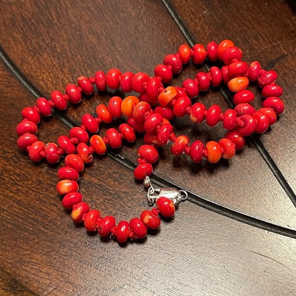 Red coral bead solid sterling silver long necklace - Picture 5 of 9